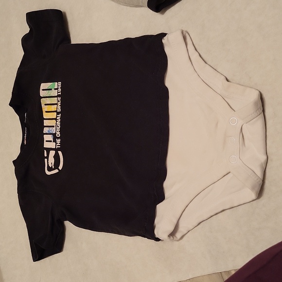 Two Puma onesies/bodysuits - Picture 3 of 6